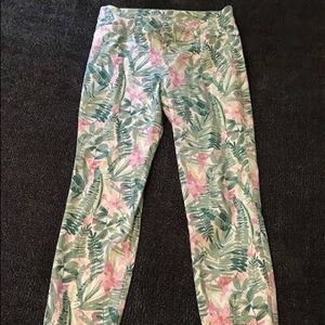 Old Navy Pixie Pant
